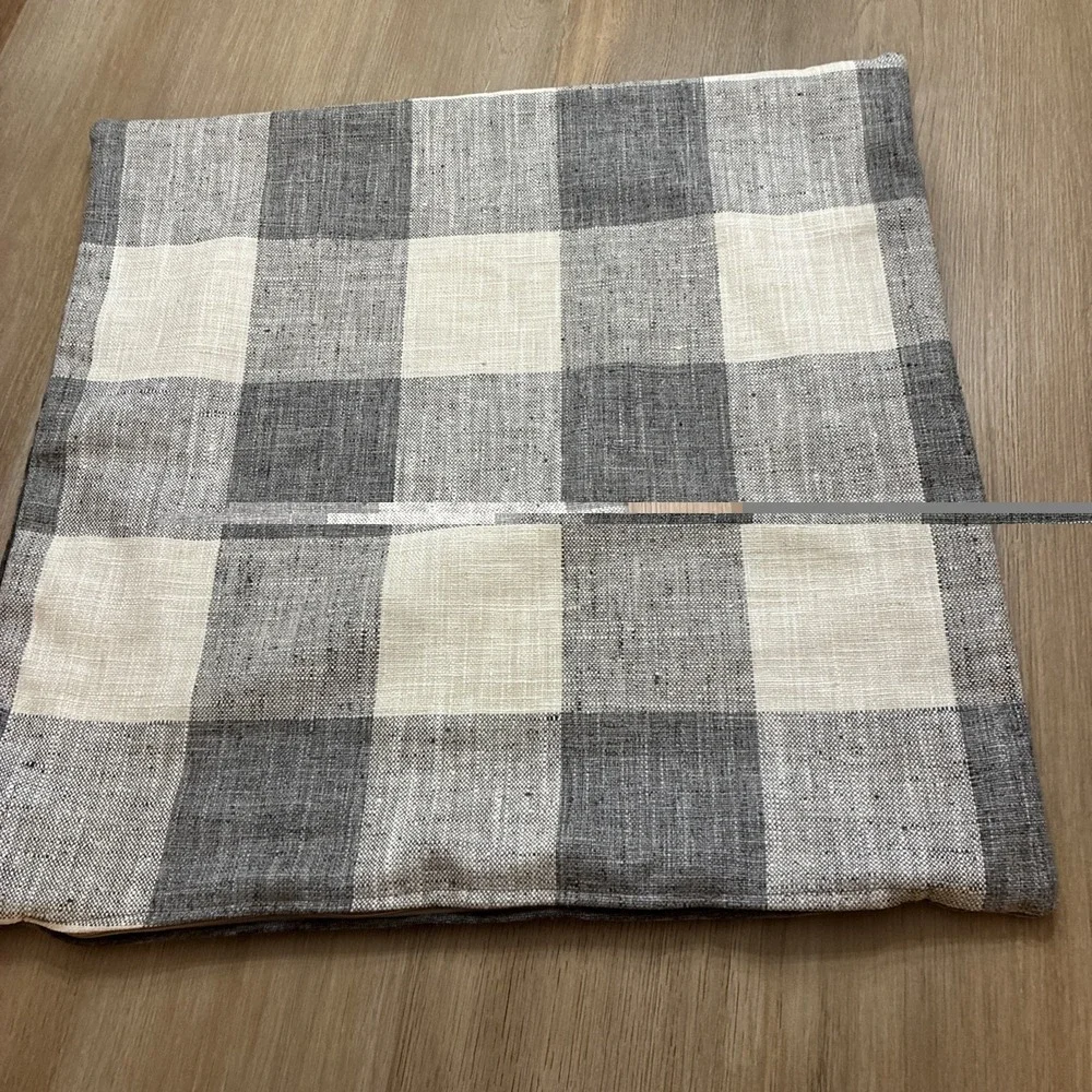 New Showroom Sample Custom Pillow Euro Cover 25.5x25.5
